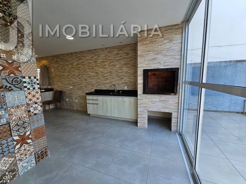 Sobrado para locacao no Sao Joao do Rio Vermelho em Florianopolis com 224,24m² por R$ 5.700,00