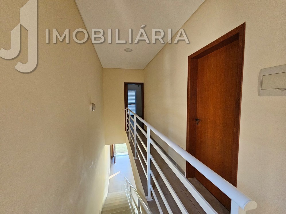 Sobrado para locacao no Sao Joao do Rio Vermelho em Florianopolis com 224,24m² por R$ 5.700,00