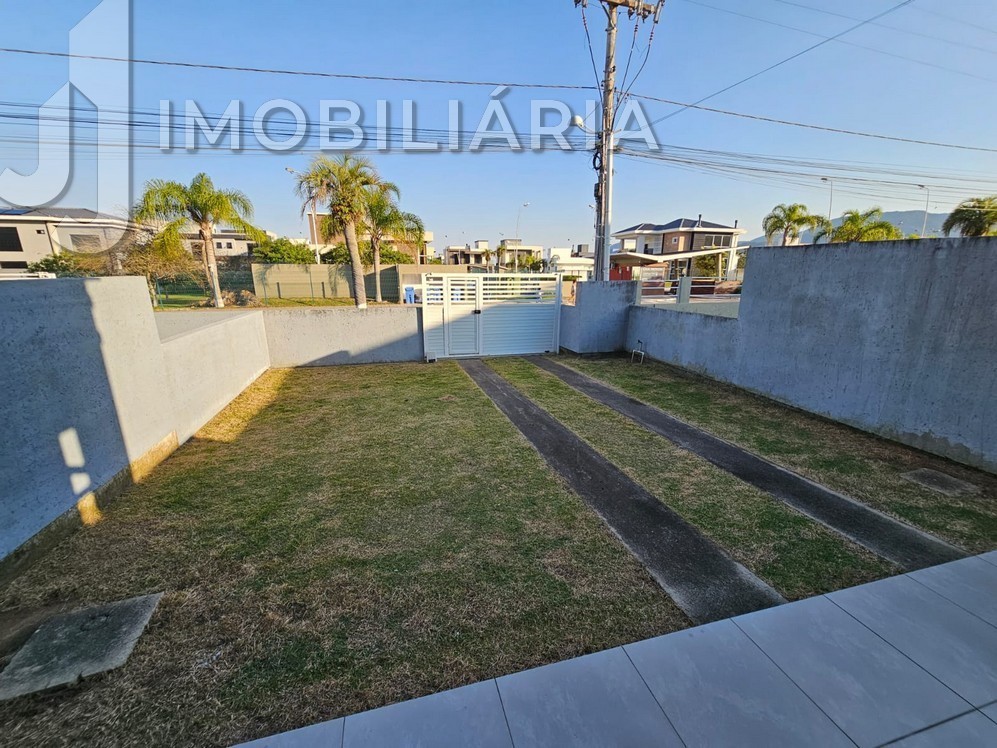 Sobrado para locacao no Sao Joao do Rio Vermelho em Florianopolis com 224,24m² por R$ 5.700,00