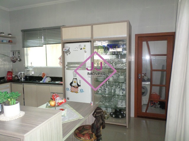 Casa Residencial para venda no Vargem do Bom Jesus em Florianopolis com 1.548m² por R$ 1.600.000,00
