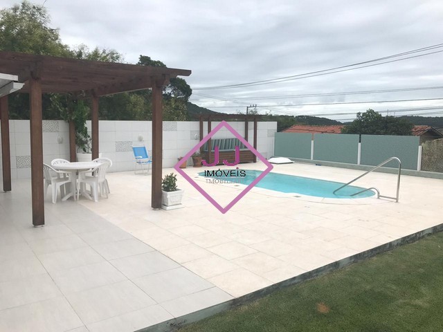 Casa Residencial para venda no Ingleses do Rio Vermelho em Florianopolis com 1.120m² por R$ 1.970.000,00