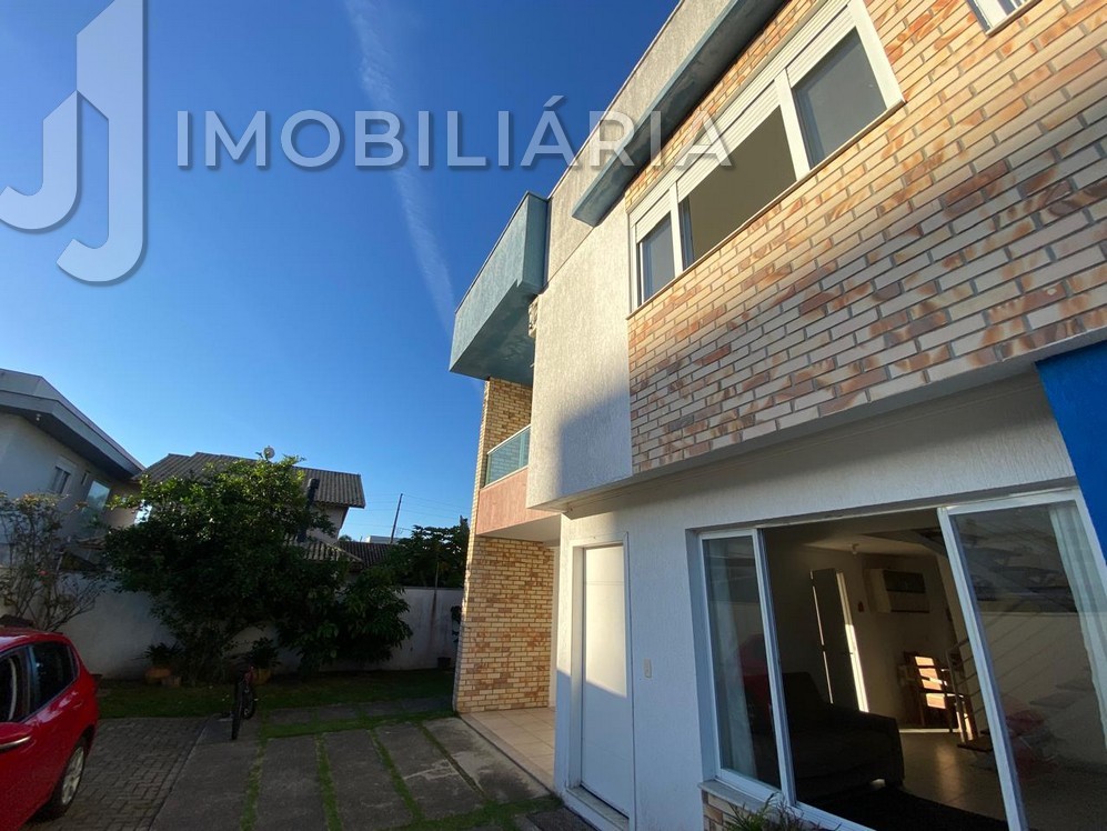Casa Residencial para venda no Ingleses do Rio Vermelho em Florianopolis com 121m² por R$ 690.000,00