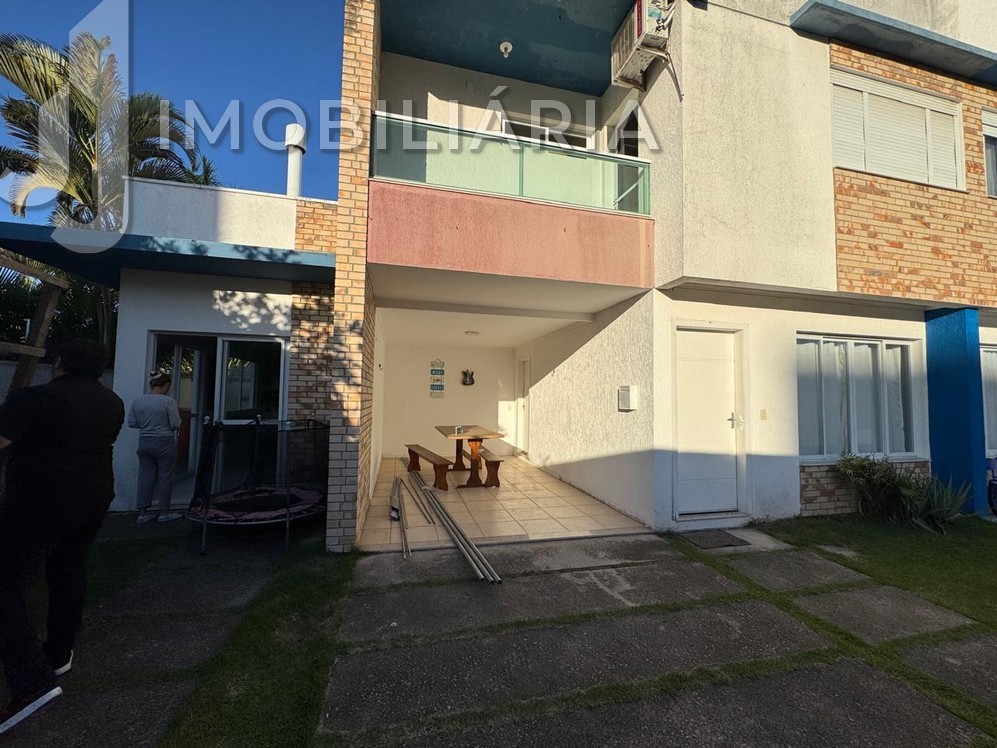 Casa Residencial para venda no Ingleses do Rio Vermelho em Florianopolis com 121m² por R$ 690.000,00