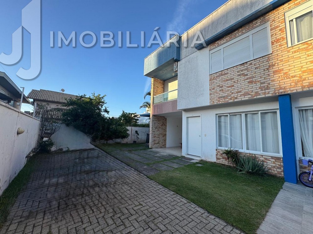 Casa Residencial para venda no Ingleses do Rio Vermelho em Florianopolis com 121m² por R$ 690.000,00