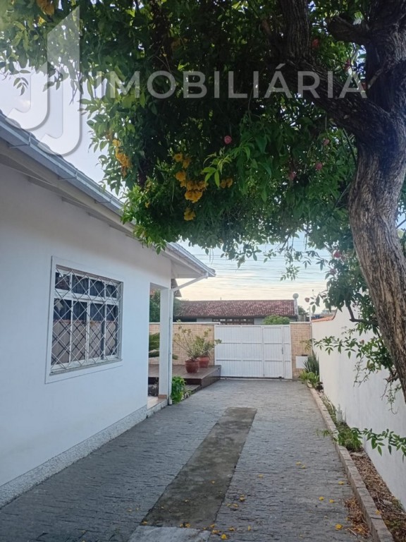 Casa Residencial para venda no Ingleses do Rio Vermelho em Florianopolis com 250m² por R$ 770.000,00 Casa Residencial para venda no Ingleses do Rio Vermelho em Florianopolis com 250m² por R$ 770.000,00