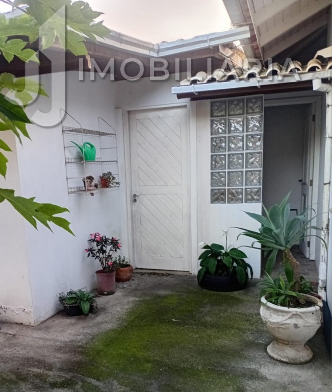 Casa Residencial para venda no Ingleses do Rio Vermelho em Florianopolis com 250m² por R$ 770.000,00 Casa Residencial para venda no Ingleses do Rio Vermelho em Florianopolis com 250m² por R$ 770.000,00