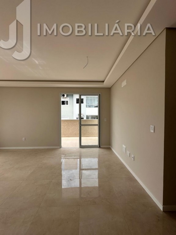 Cobertura para venda no Ingleses do Rio Vermelho em Florianopolis com 250,42m² por R$ 1.210.000,00