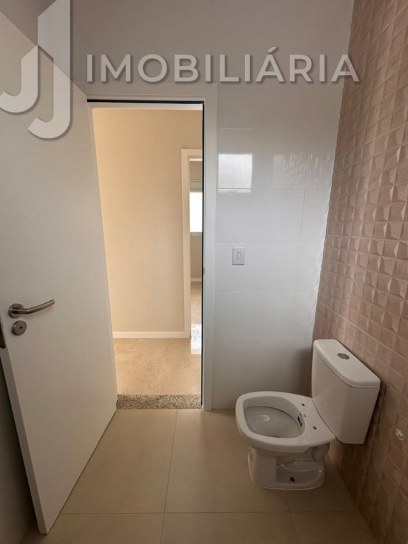 Cobertura para venda no Ingleses do Rio Vermelho em Florianopolis com 250,42m² por R$ 1.210.000,00