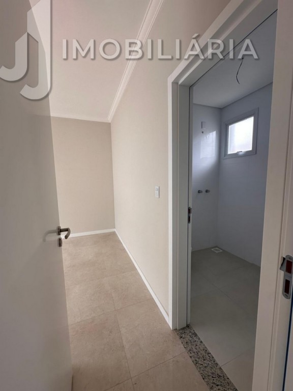 Cobertura para venda no Ingleses do Rio Vermelho em Florianopolis com 250,42m² por R$ 1.210.000,00