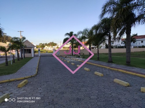 Terreno para venda no Canasvieiras em Florianopolis com 600m² por R$ 800.000,00