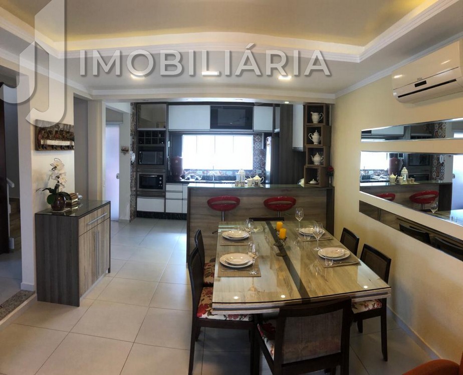 Casa Residencial para venda no Ingleses do Rio Vermelho em Florianopolis com 440m² por R$ 999.000,00 Casa Residencial para venda no Ingleses do Rio Vermelho em Florianopolis com 440m² por R$ 999.000,00