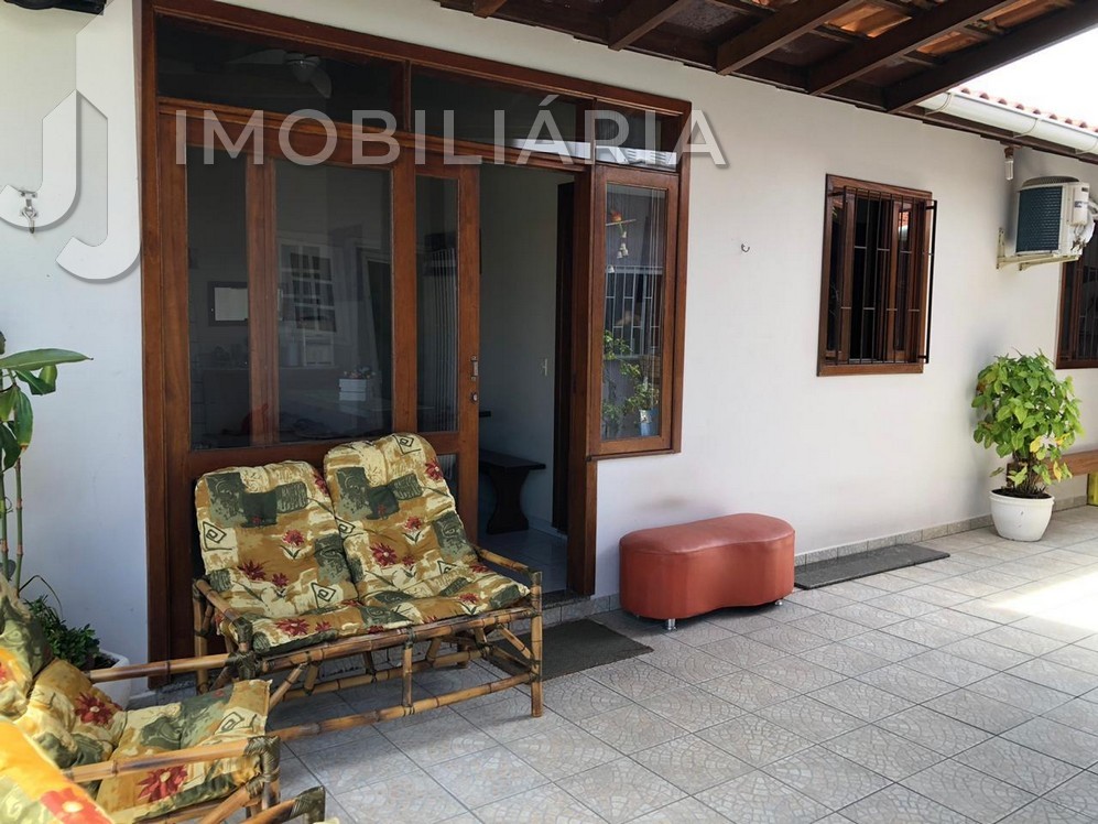 Casa Residencial para venda no Ingleses do Rio Vermelho em Florianopolis com 440m² por R$ 999.000,00 Casa Residencial para venda no Ingleses do Rio Vermelho em Florianopolis com 440m² por R$ 999.000,00