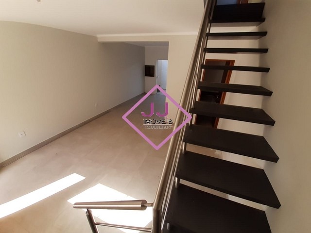 Sobrado para locacao no Ingleses do Rio Vermelho em Florianopolis com 90m² por R$ 2.800,00