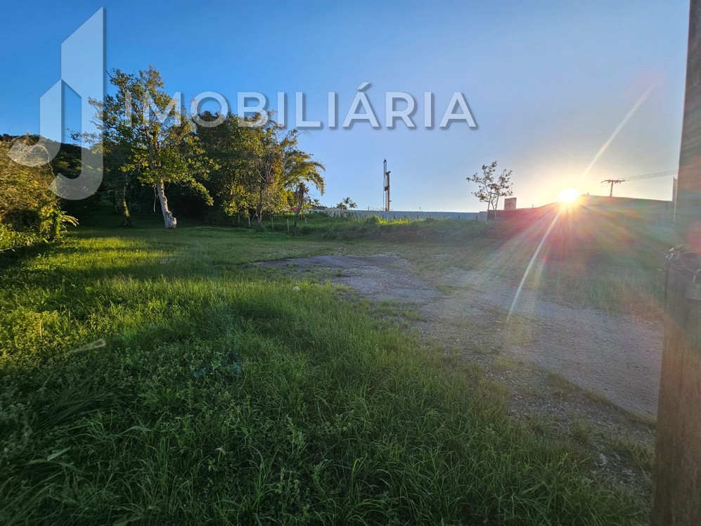 Terreno para venda no Canasvieiras em Florianopolis com 8.370m² por R$ 7.000.000,00 Terreno para venda no Canasvieiras em Florianopolis com 8.370m² por R$ 7.000.000,00