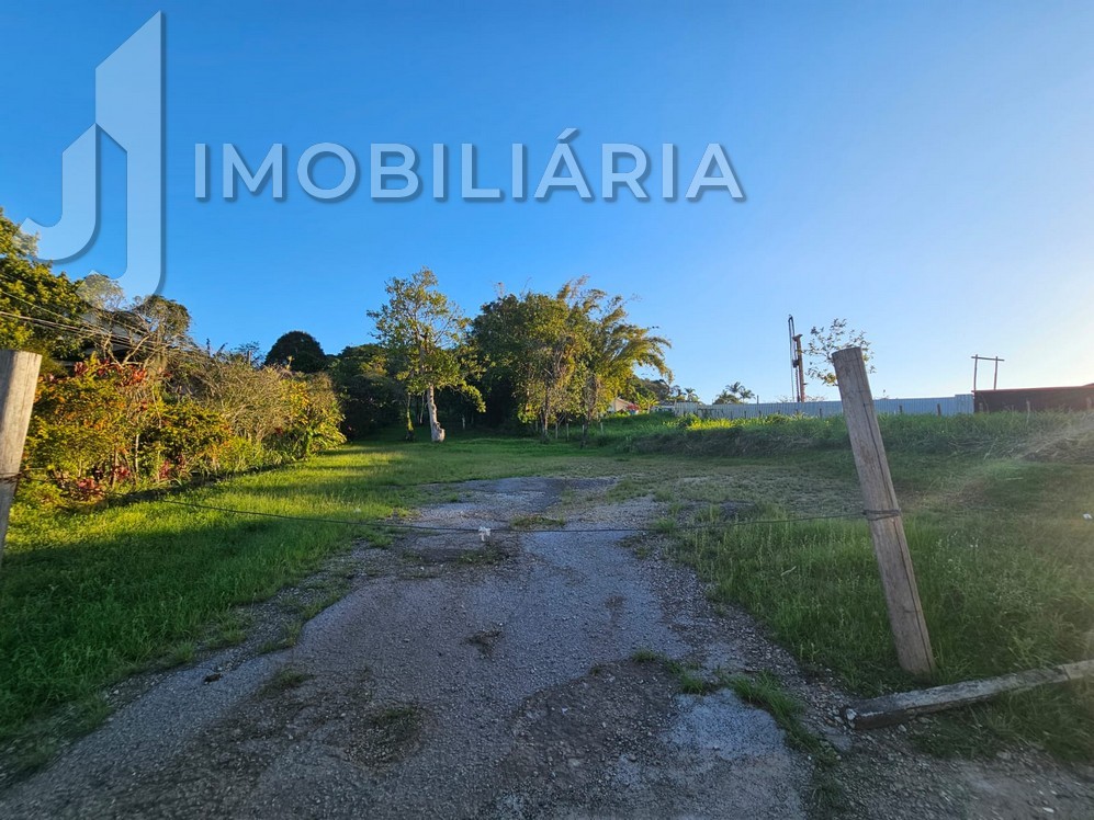 Terreno para venda no Canasvieiras em Florianopolis com 8.370m² por R$ 7.000.000,00 Terreno para venda no Canasvieiras em Florianopolis com 8.370m² por R$ 7.000.000,00