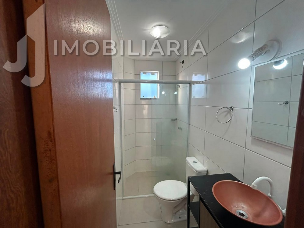 Apartamento para locacao no Ingleses do Rio Vermelho em Florianopolis com 72m² por R$ 2.500,00