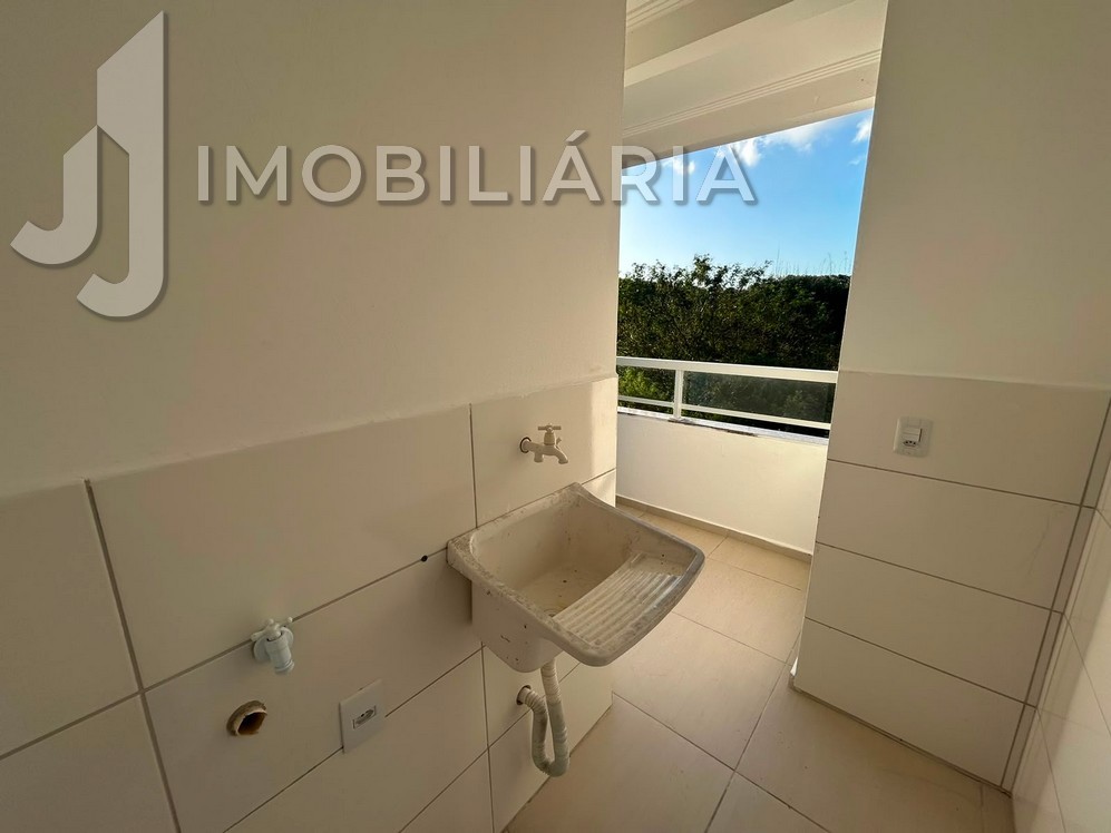 Apartamento para locacao no Ingleses do Rio Vermelho em Florianopolis com 72m² por R$ 2.500,00