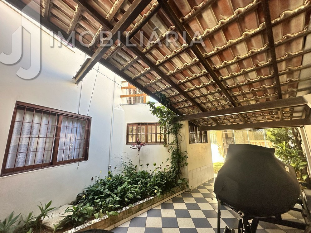 Casa Residencial para venda no Ingleses do Rio Vermelho em Florianopolis com 385m² por R$ 1.500.000,00 Casa Residencial para venda no Ingleses do Rio Vermelho em Florianopolis com 385m² por R$ 1.500.000,00