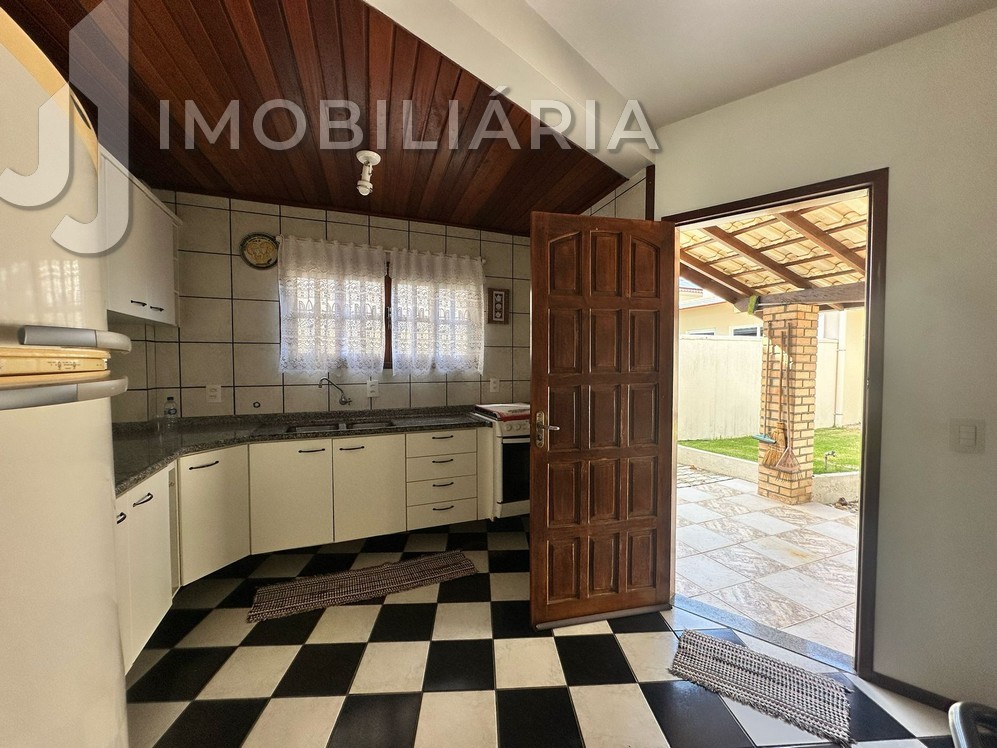 Casa Residencial para venda no Ingleses do Rio Vermelho em Florianopolis com 385m² por R$ 1.500.000,00 Casa Residencial para venda no Ingleses do Rio Vermelho em Florianopolis com 385m² por R$ 1.500.000,00