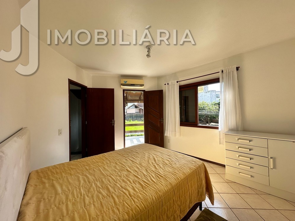 Casa Residencial para venda no Ingleses do Rio Vermelho em Florianopolis com 385m² por R$ 1.500.000,00 Casa Residencial para venda no Ingleses do Rio Vermelho em Florianopolis com 385m² por R$ 1.500.000,00