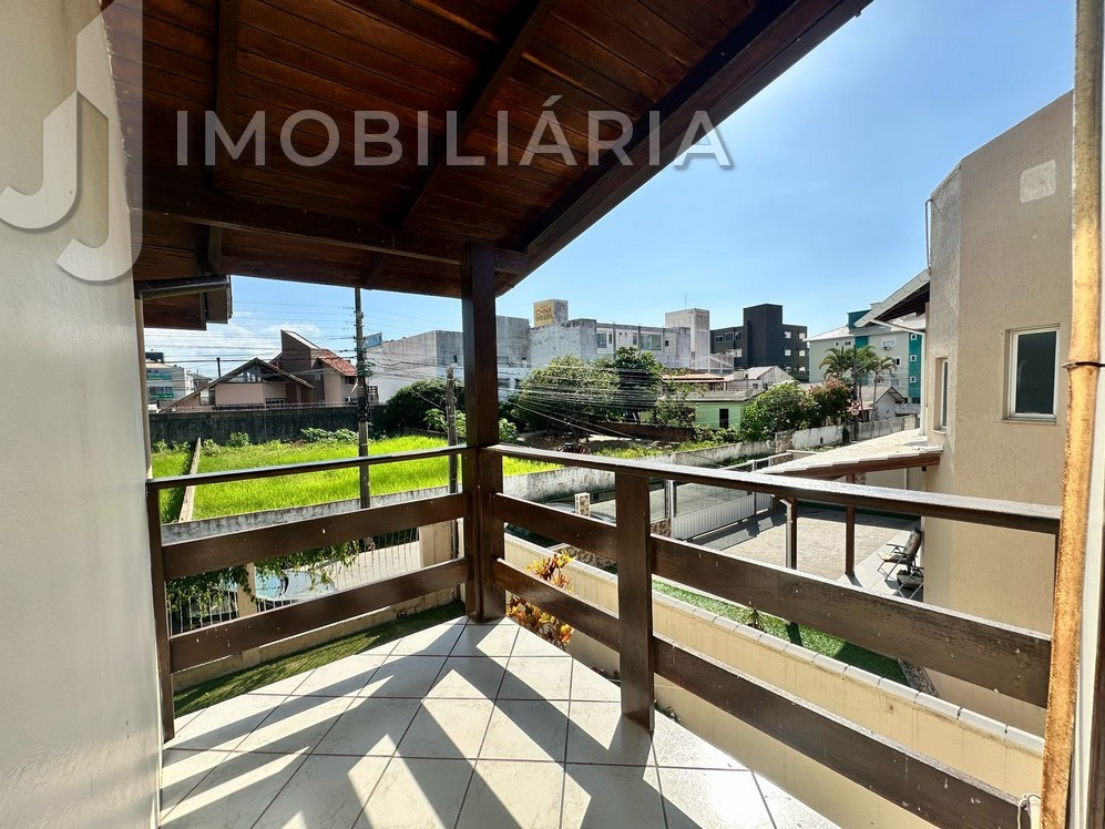 Casa Residencial para venda no Ingleses do Rio Vermelho em Florianopolis com 385m² por R$ 1.500.000,00 Casa Residencial para venda no Ingleses do Rio Vermelho em Florianopolis com 385m² por R$ 1.500.000,00