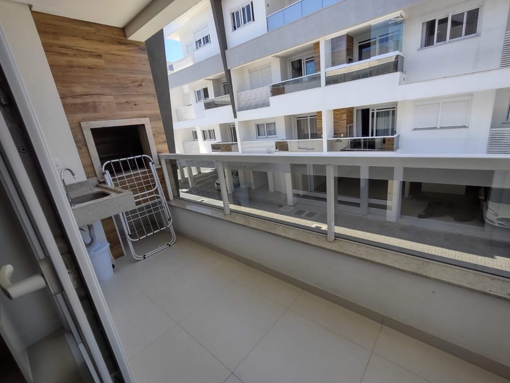 Apartamento para locacao no Ingleses do Rio Vermelho em Florianopolis com 100m² por R$ 4.800,00