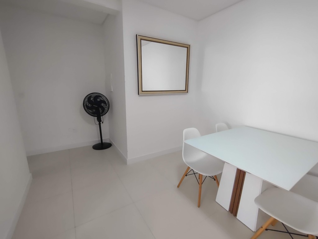 Apartamento para locacao no Ingleses do Rio Vermelho em Florianopolis com 100m² por R$ 4.800,00