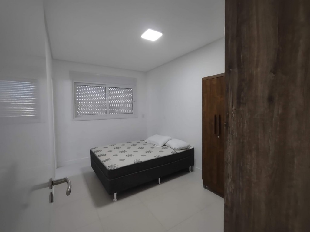 Apartamento para locacao no Ingleses do Rio Vermelho em Florianopolis com 100m² por R$ 4.800,00