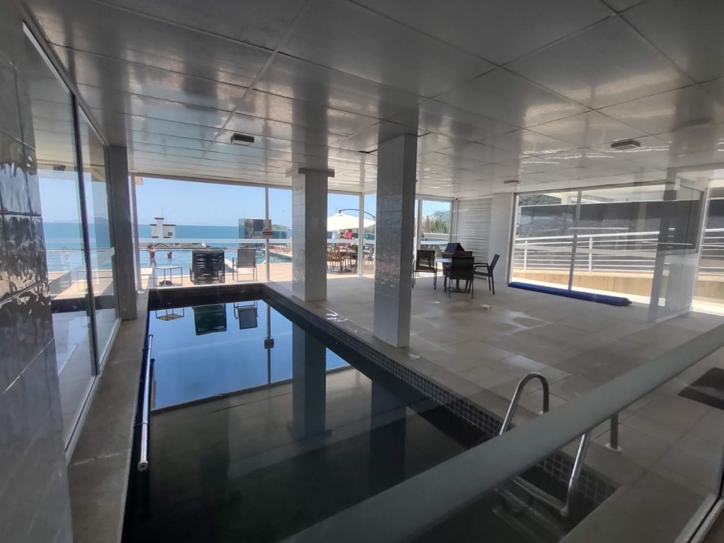 Apartamento para locacao no Ingleses do Rio Vermelho em Florianopolis com 100m² por R$ 4.800,00