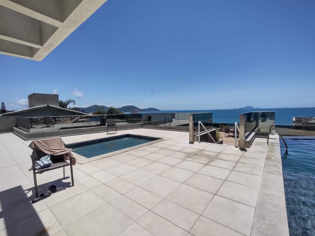 Apartamento para locacao no Ingleses do Rio Vermelho em Florianopolis com 100m² por R$ 4.800,00