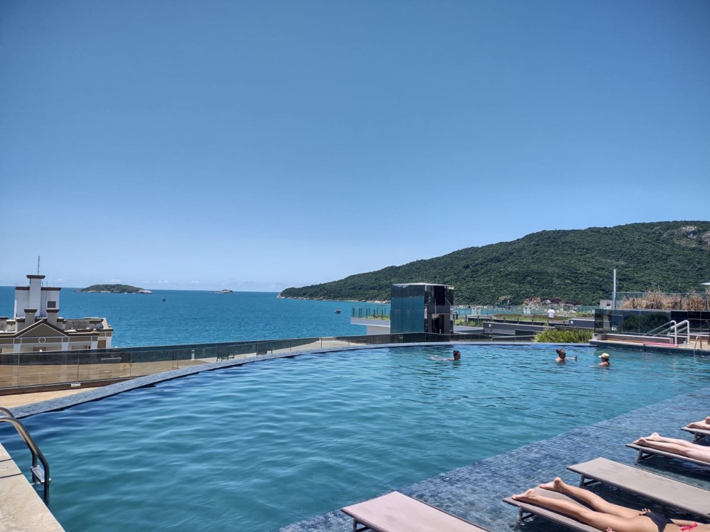 Apartamento para locacao no Ingleses do Rio Vermelho em Florianopolis com 100m² por R$ 4.800,00