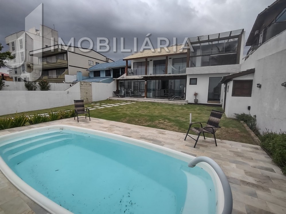 Casa Residencial para venda no Ingleses do Rio Vermelho em Florianopolis com 450m² por R$ 3.800.000,00