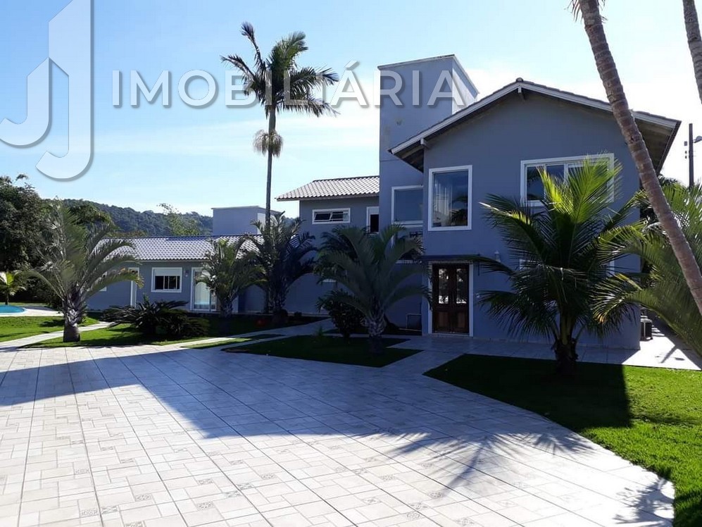 Casa Residencial para venda no Ingleses do Rio Vermelho em Florianopolis com 1.078m² por R$ 2.800.000,00