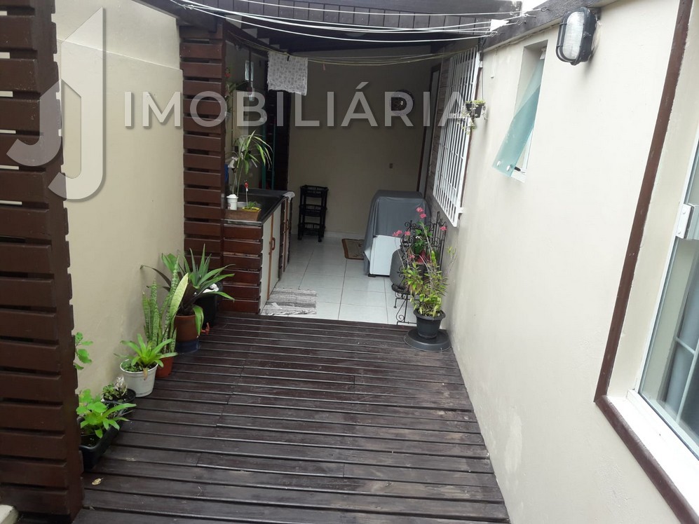 Apartamento para locacao no Ingleses do Rio Vermelho em Florianopolis com 65m² por R$ 2.900,00