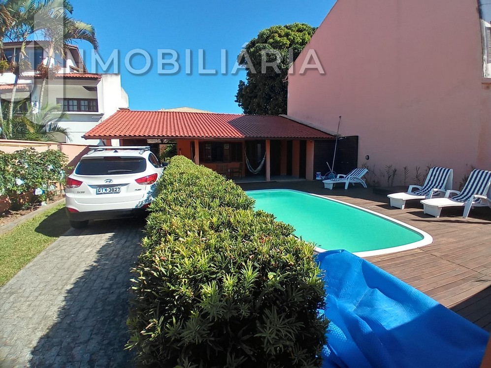 Casa Residencial para venda no Ingleses do Rio Vermelho em Florianopolis com 450m² por R$ 790.000,00 Casa Residencial para venda no Ingleses do Rio Vermelho em Florianopolis com 450m² por R$ 790.000,00