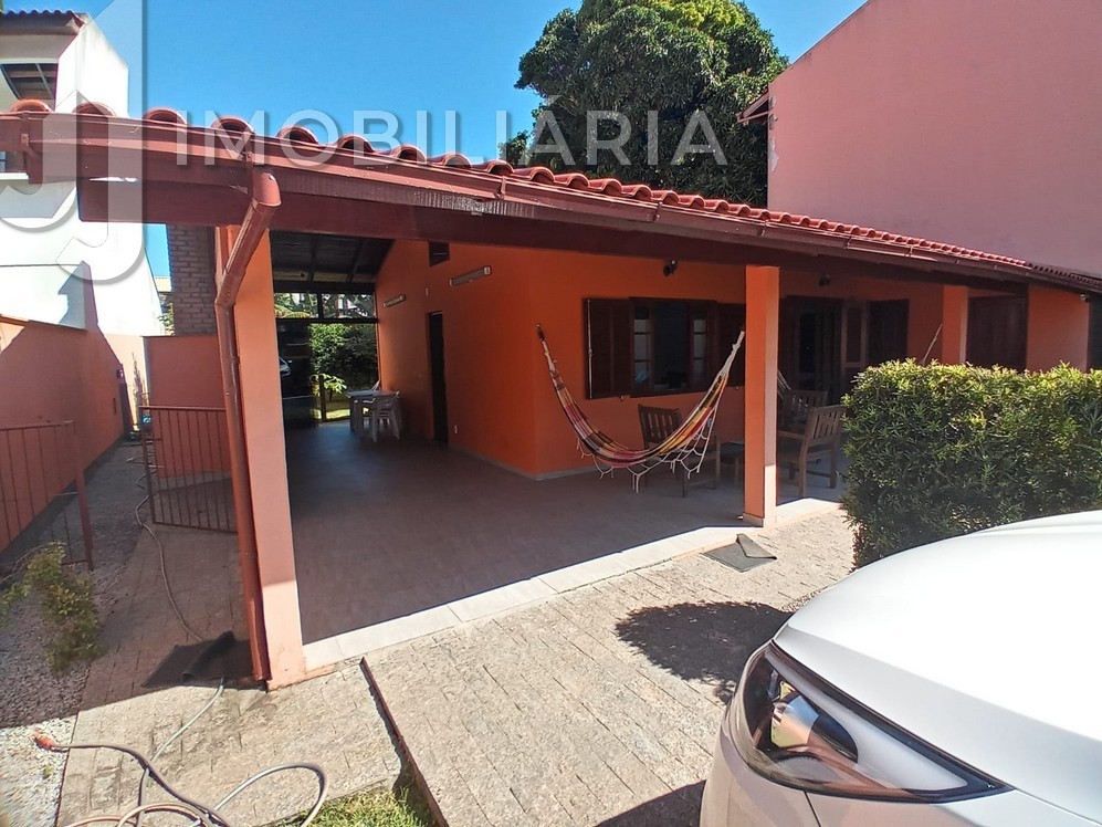 Casa Residencial para venda no Ingleses do Rio Vermelho em Florianopolis com 450m² por R$ 790.000,00 Casa Residencial para venda no Ingleses do Rio Vermelho em Florianopolis com 450m² por R$ 790.000,00