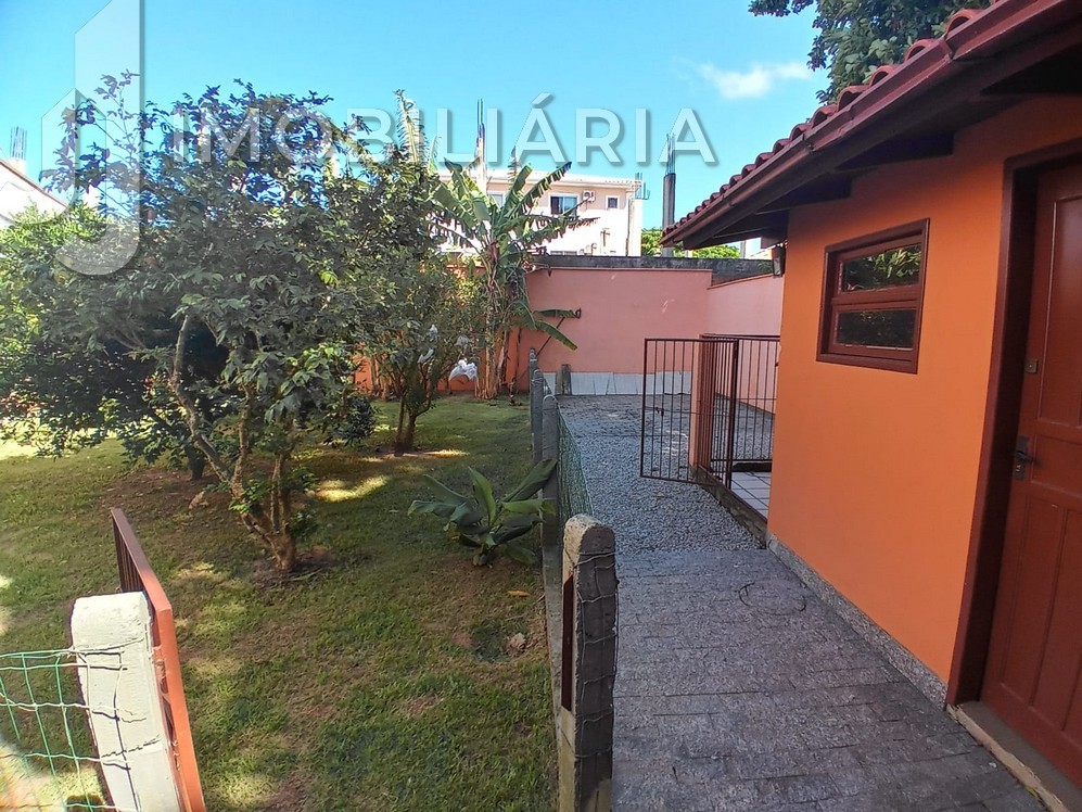 Casa Residencial para venda no Ingleses do Rio Vermelho em Florianopolis com 450m² por R$ 790.000,00 Casa Residencial para venda no Ingleses do Rio Vermelho em Florianopolis com 450m² por R$ 790.000,00