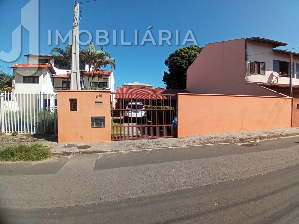 Casa Residencial para venda no Ingleses do Rio Vermelho em Florianopolis com 450m² por R$ 790.000,00 Casa Residencial para venda no Ingleses do Rio Vermelho em Florianopolis com 450m² por R$ 790.000,00