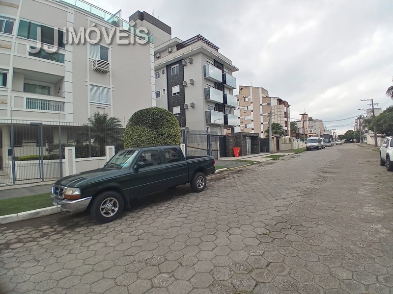 Apartamento para venda no Canasvieiras em Florianopolis com 101m² por R$ 798.000,00