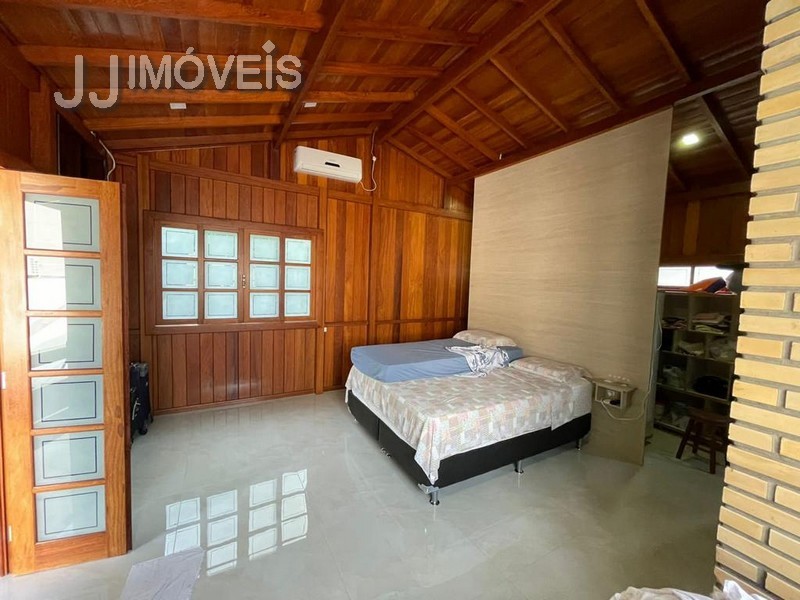 Casa Residencial para venda no Ingleses do Rio Vermelho em Florianopolis com 370m² por R$ 798.000,00 Casa Residencial para venda no Ingleses do Rio Vermelho em Florianopolis com 370m² por R$ 798.000,00