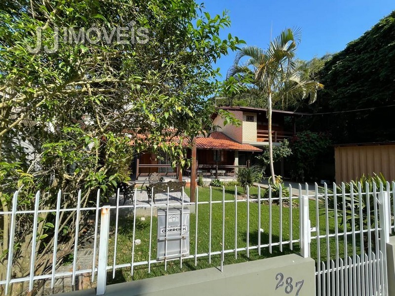 Casa Residencial para venda no Ingleses do Rio Vermelho em Florianopolis com 370m² por R$ 798.000,00 Casa Residencial para venda no Ingleses do Rio Vermelho em Florianopolis com 370m² por R$ 798.000,00