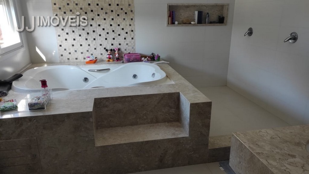 Casa Residencial para venda no Cacupe em Florianopolis com 860m² por R$ 4.000.000,00 Casa Residencial para venda no Cacupe em Florianopolis com 860m² por R$ 4.000.000,00