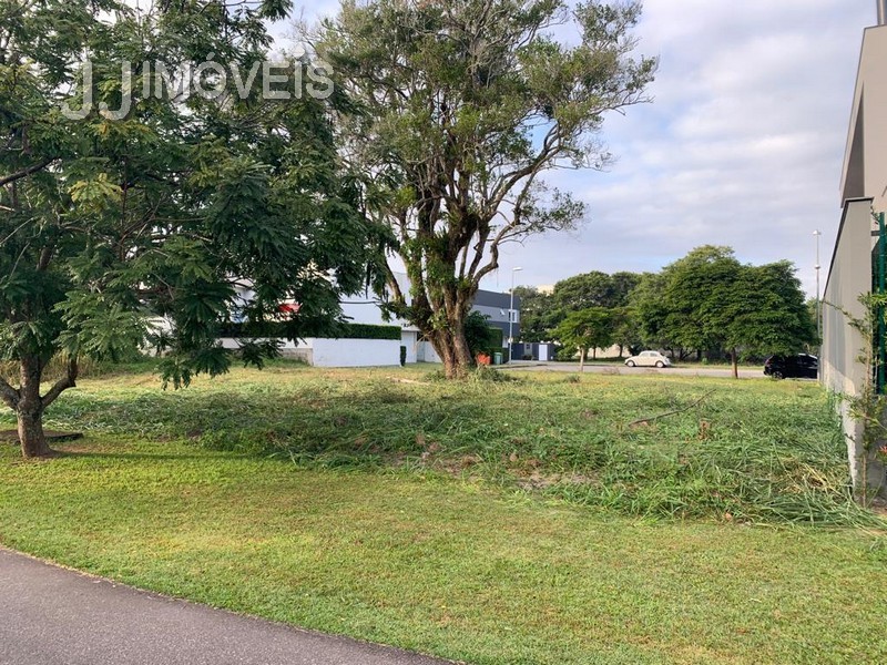 Terreno para venda no Jurere Internacional em Florianopolis com 701m² por R$ 3.710.000,00 Terreno para venda no Jurere Internacional em Florianopolis com 701m² por R$ 3.710.000,00