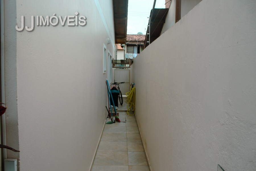 Casa Residencial para venda no Ingleses do Rio Vermelho em Florianopolis com 330m² por R$ 1.250.000,00 Casa Residencial para venda no Ingleses do Rio Vermelho em Florianopolis com 330m² por R$ 1.250.000,00