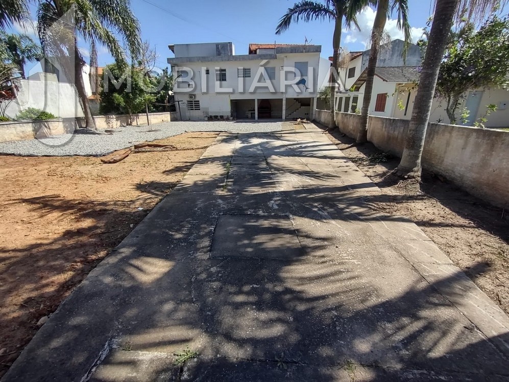 Casa Residencial para venda no Cachoeira do Bom Jesus em Florianopolis com 450m² por R$ 1.200.000,00