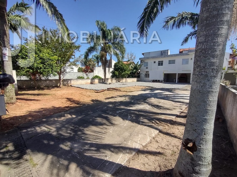 Casa Residencial para venda no Cachoeira do Bom Jesus em Florianopolis com 450m² por R$ 1.200.000,00