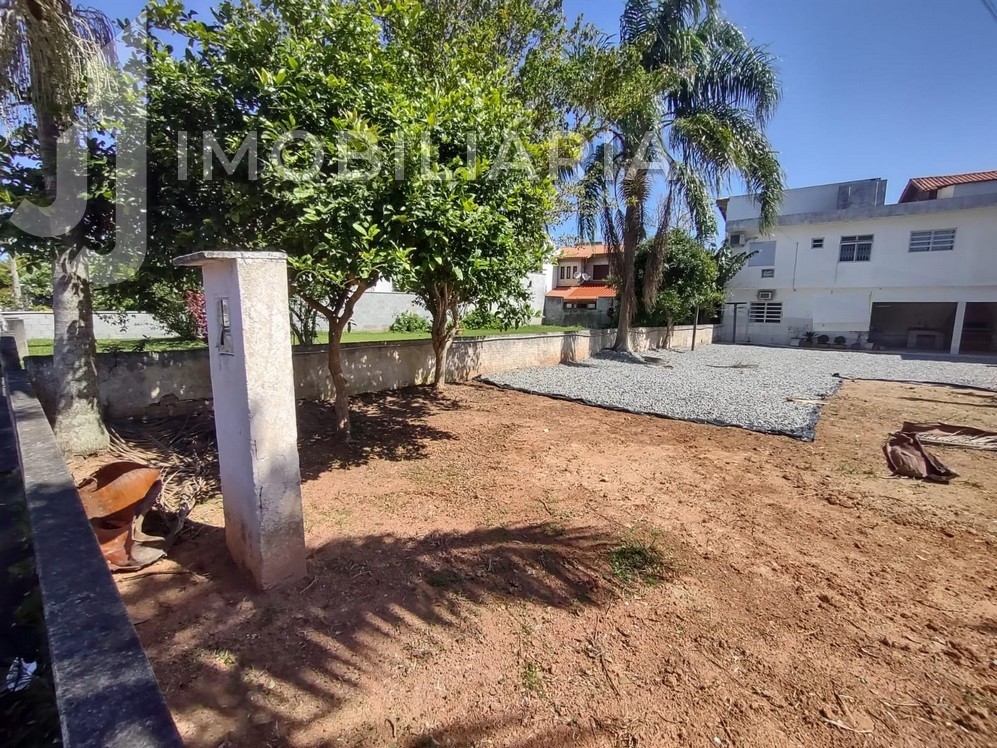 Casa Residencial para venda no Cachoeira do Bom Jesus em Florianopolis com 450m² por R$ 1.200.000,00