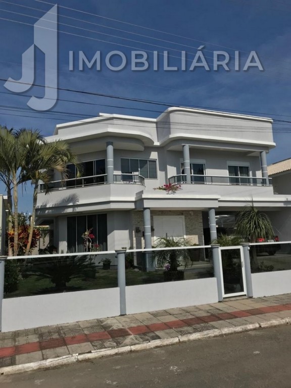 Casa Residencial para venda no Ingleses do Rio Vermelho em Florianopolis com 500m² por R$ 2.480.000,00
