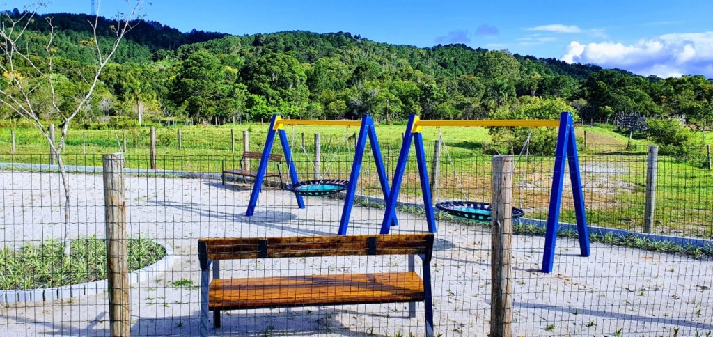 Terreno para venda no Canasvieiras em Florianopolis com 360m² por R$ 525.000,00 Terreno para venda no Canasvieiras em Florianopolis com 360m² por R$ 525.000,00
