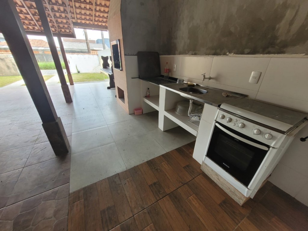 Casa Residencial para locacao no Ingleses do Rio Vermelho em Florianopolis com 360m² por R$ 850,00